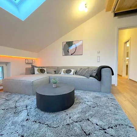 Premium In Bestlage Am Tegernsee, Wenige Meter Zum Strand & Bahnhof *